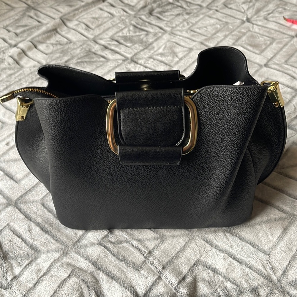 Brand New Scallop bag